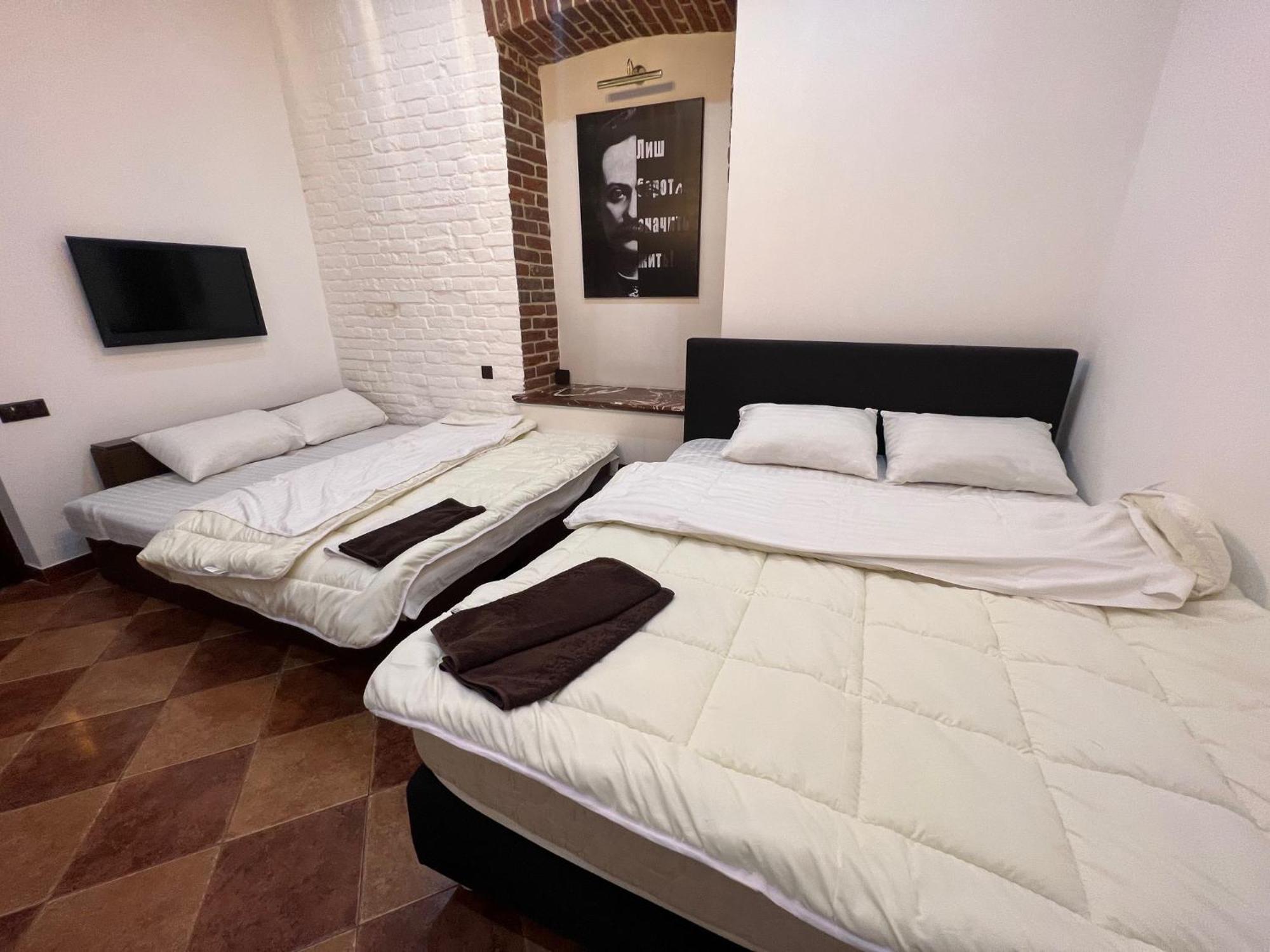 Ukrainian House Апартаменти На Площі Ринок Lviv Kültér fotó